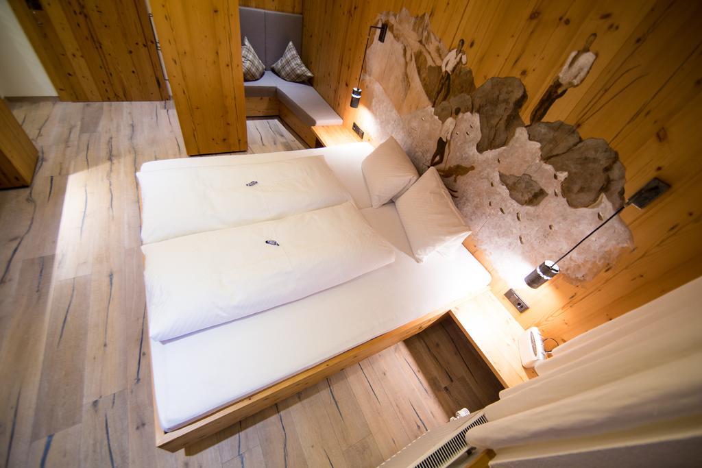 Ferienhaus Alpina Kals-am Großglockner Exteriör bild