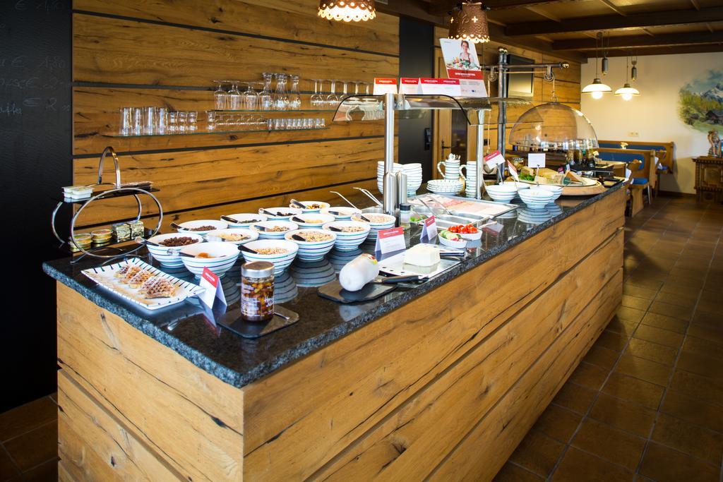 Ferienhaus Alpina Kals-am Großglockner Exteriör bild