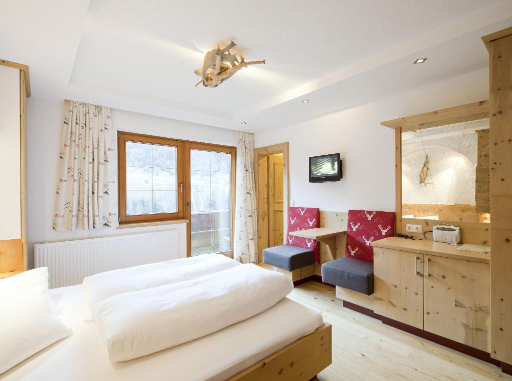 Ferienhaus Alpina Kals-am Großglockner Exteriör bild