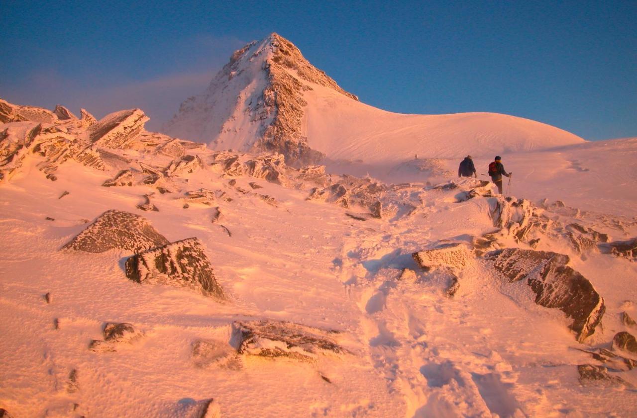 Ferienhaus Alpina Kals-am Großglockner Exteriör bild